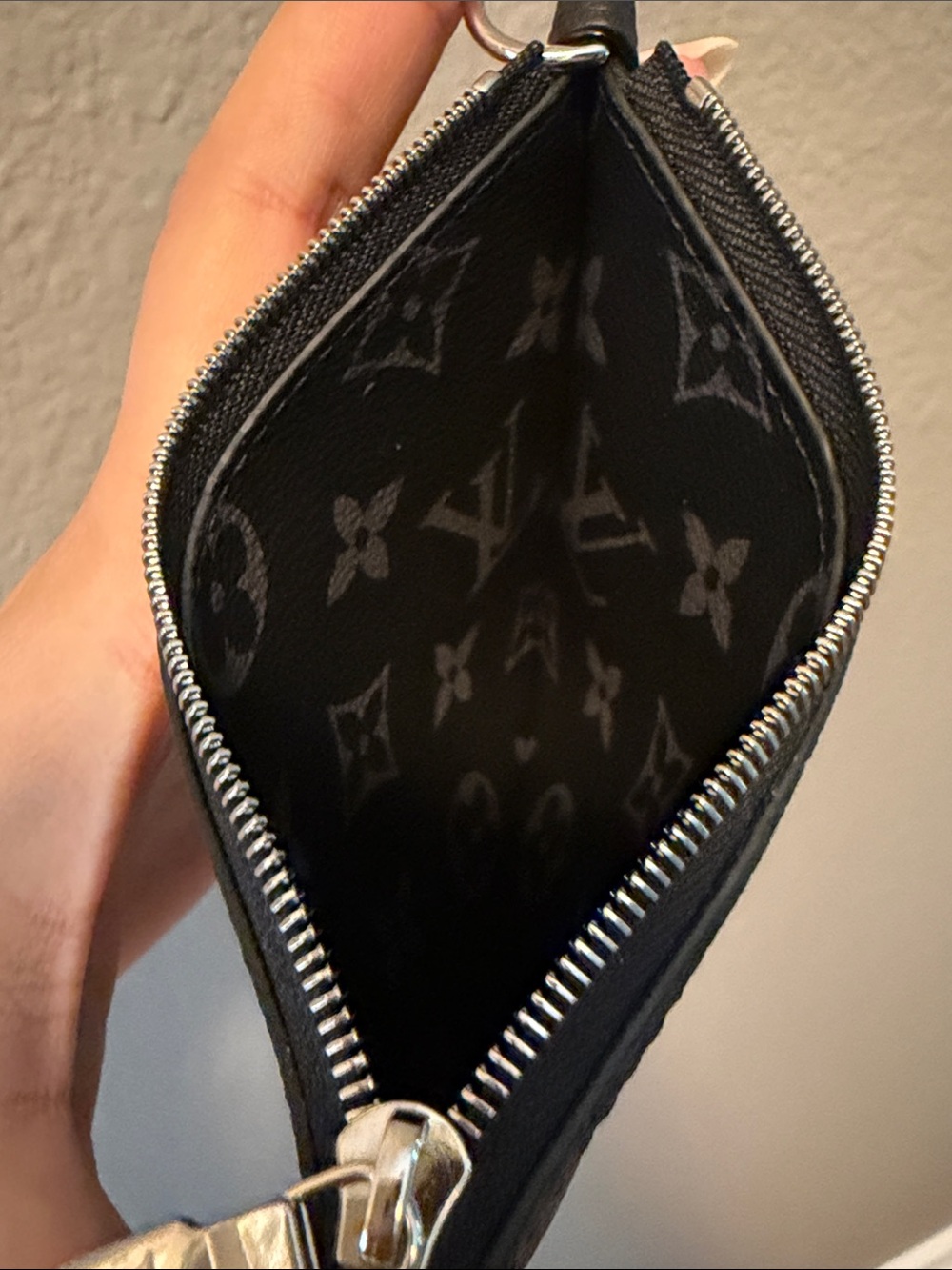 LOUIS VUITTON NEVERFULL BB INSIDE OUT POCHETTE - Picture 4 of 6